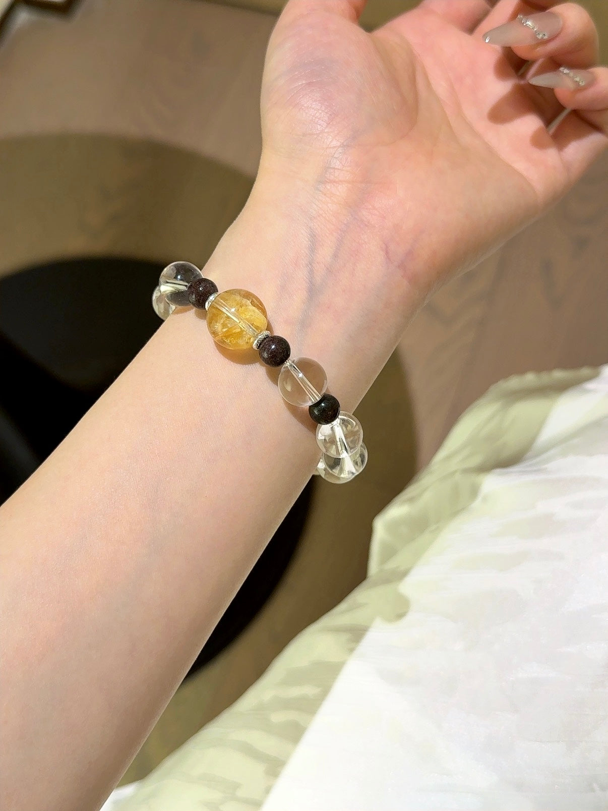▫️▪️ White crystal green ghost yellow gum flower bracelet
